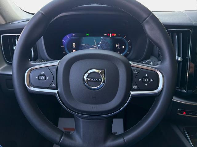 VOLVO XC60 B4 (D) AWD AUTOMATICO - foto 8