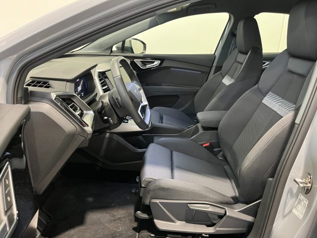 AUDI E-TRON Q4 SPORTBACK  40 - foto 10