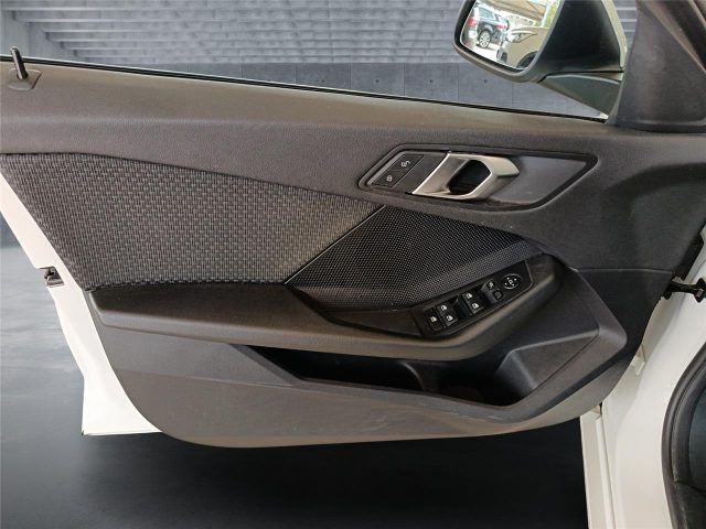 BMW 116 SERIE 1       (F40) D 5P. BUSINE - foto 9
