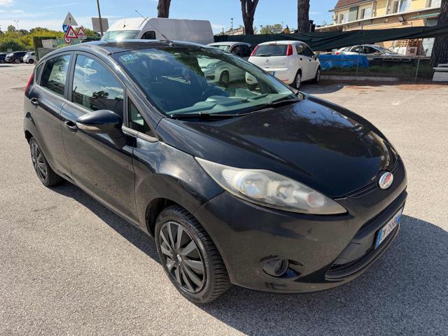 FORD FIESTA 1.4 TDCI 68CV 5P TITANIUM STUPEN - foto 17