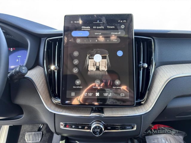 VOLVO XC60 T8 AWD IBRIDO PLUG-IN ELETTRICA/ - foto 13