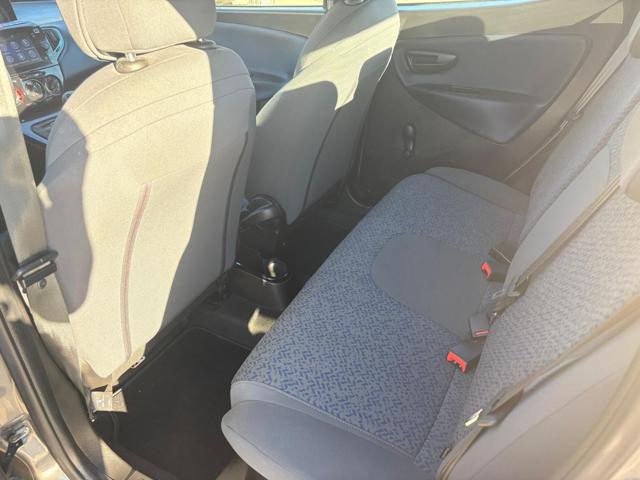LANCIA YPSILON 1.0 FIREFLY 5 PORTE S&S HYBRID G - foto 11