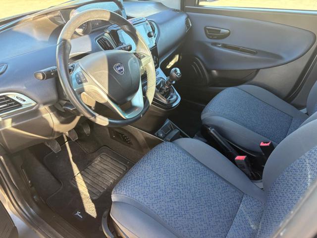 LANCIA YPSILON 1.0 FIREFLY 5 PORTE S&S HYBRID G - foto 10