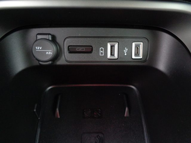 JEEP AVENGER 1200 TURBO SUMMIT PACK INFOTAINM - foto 14