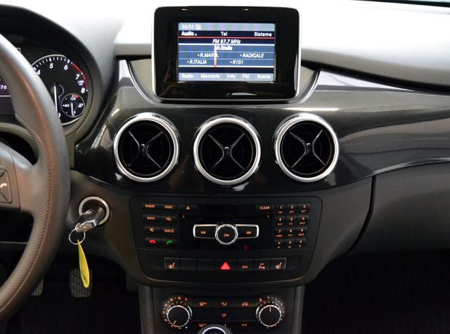 MERCEDES-BENZ B 180 EXECUTIVE "KM 15700-TAGLIANDI MB - foto 6