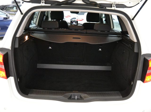 MERCEDES-BENZ B 180 EXECUTIVE "KM 15700-TAGLIANDI MB - foto 9