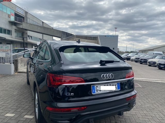 AUDI Q5 35 SPB TDI S TRONIC BUSINESS - foto 10