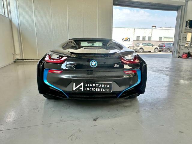 BMW I8 ROADSTER - foto 6