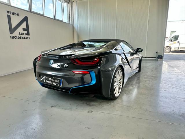 BMW I8 ROADSTER - foto 7