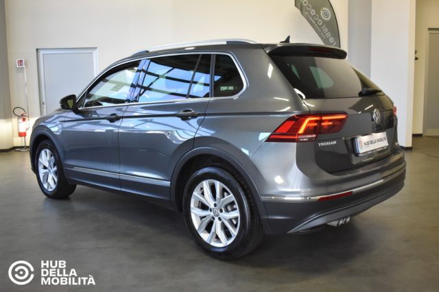 VOLKSWAGEN TIGUAN 2.0 TDI SCR DSG ADVANCED BLUEMOT - foto 6