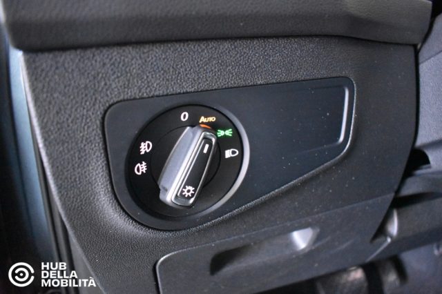 VOLKSWAGEN TIGUAN 2.0 TDI SCR DSG ADVANCED BLUEMOT - foto 25
