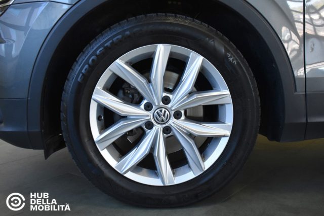 VOLKSWAGEN TIGUAN 2.0 TDI SCR DSG ADVANCED BLUEMOT - foto 29