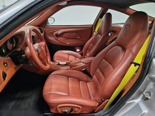 PORSCHE 996 TURBO CAT ISCRITTA ASI - foto 8