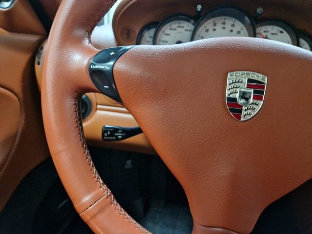 PORSCHE 996 TURBO CAT ISCRITTA ASI - foto 17