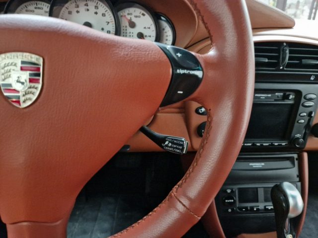 PORSCHE 996 TURBO CAT ISCRITTA ASI - foto 16