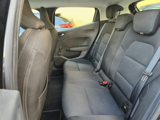 RENAULT CLIO FULL HYBRID E-TECH 140 CV 5 PORT - foto 12