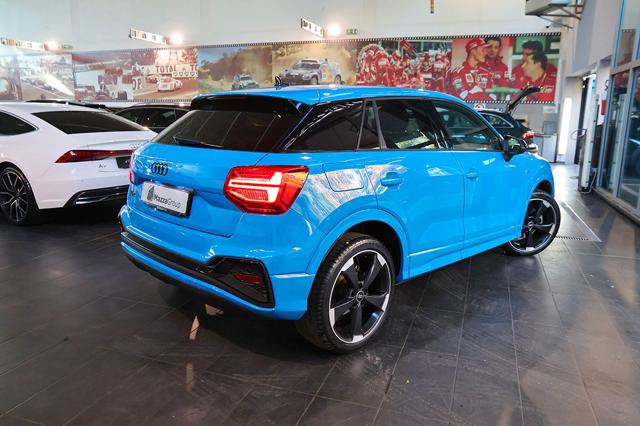 AUDI Q2 35 TFSI S-TRONIC IDENTITY BLACK - foto 9