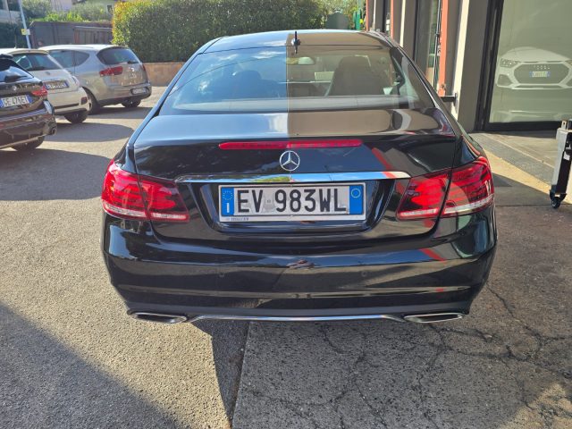 MERCEDES-BENZ E 220 CDI COUPÉ PREMIUM AMG AUTOMATICA - foto 10