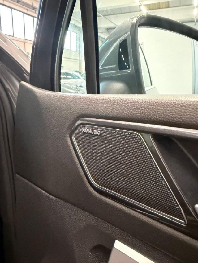 VOLKSWAGEN TIGUAN 2.0 BITDI SCR DSG 4MOTION EXECUT - foto 31