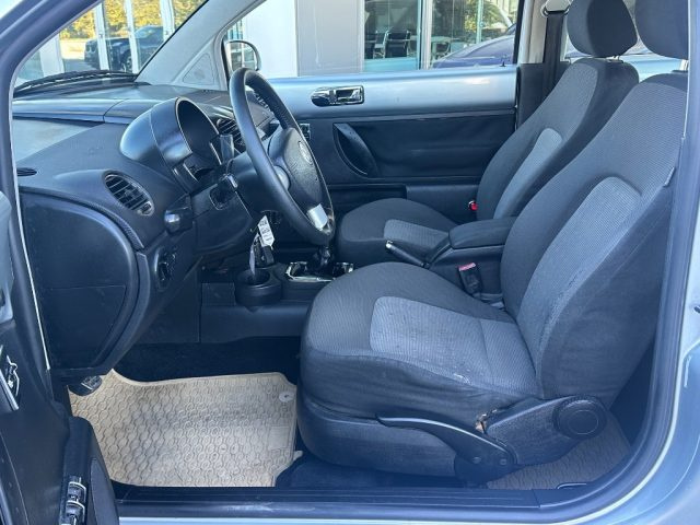 VOLKSWAGEN NEW BEETLE 1.6 - foto 11