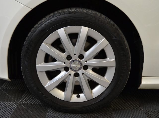 MERCEDES-BENZ B 180 SPORT - NAVI-PDC-XENON - KM 43.0 - foto 20