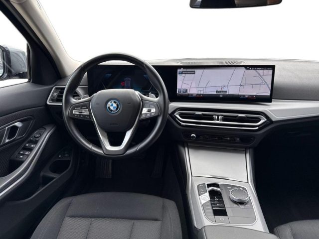 BMW 320 E TOURING - foto 8