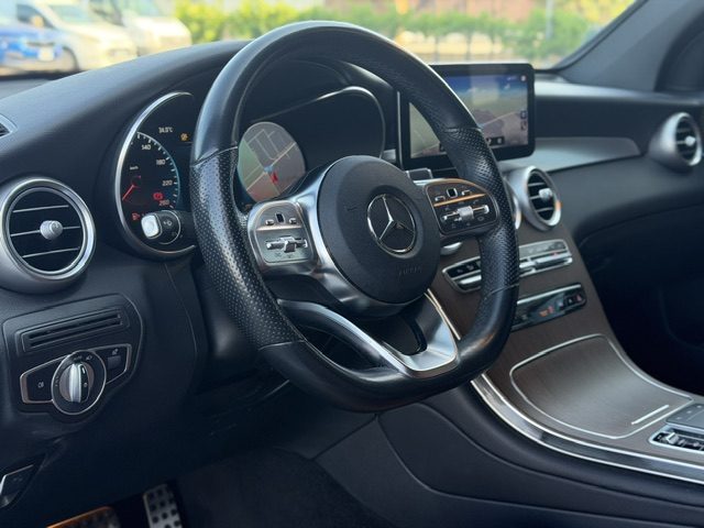 MERCEDES-BENZ GLC 220 D 4MATIC COUPÉ PREMIUM PLUS AMG - foto 13
