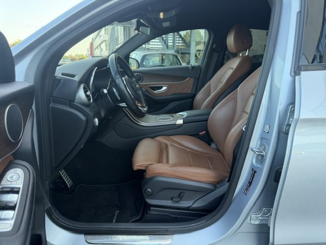 MERCEDES-BENZ GLC 220 D 4MATIC COUPÉ PREMIUM PLUS AMG - foto 15