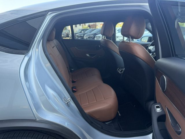 MERCEDES-BENZ GLC 220 D 4MATIC COUPÉ PREMIUM PLUS AMG - foto 18