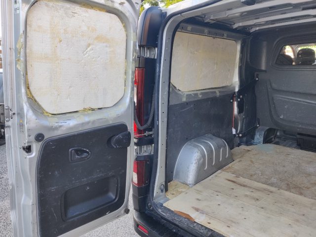 RENAULT TRAFIC T29 1.6 DCI 120CV PASSO LUNGO -  - foto 14