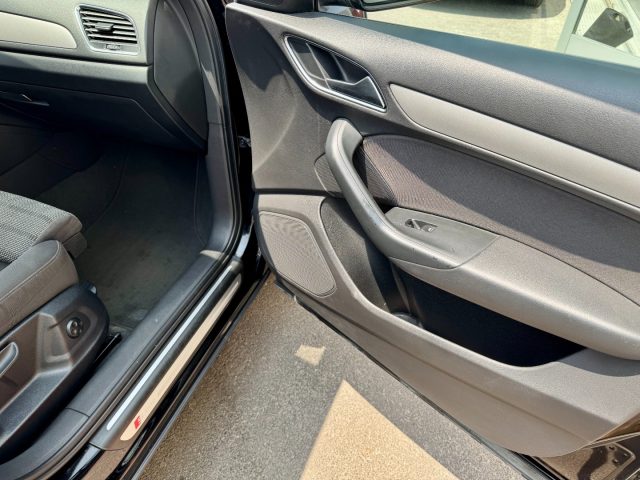 AUDI Q3 2.0 TDI 177 CV QUATTRO S TRONIC  - foto 24