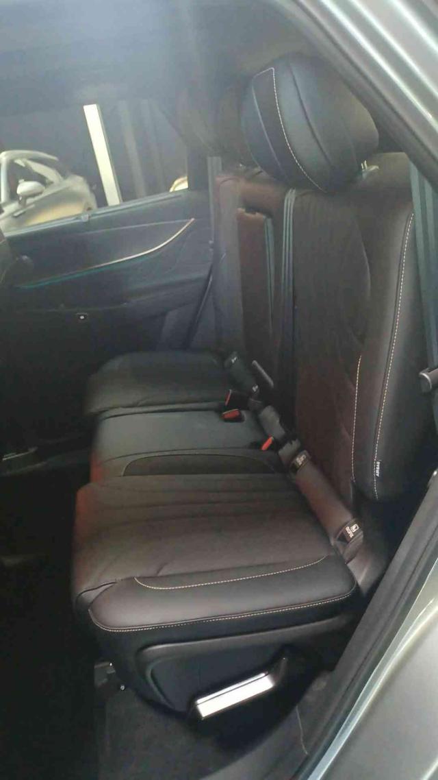 JAECOO 8 SHS-P PHEV 1.5TGDI AWD DHT3 EXCLUSIVE - foto 17