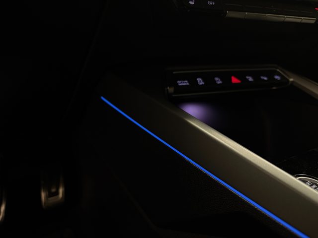 AUDI A3 ALLSTREET TDI S-TRONIC - foto 9
