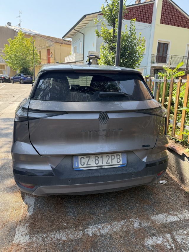 RENAULT SYMBIOZ FULL HYBRID E-TECH 145 CV ESPRIT - foto 2