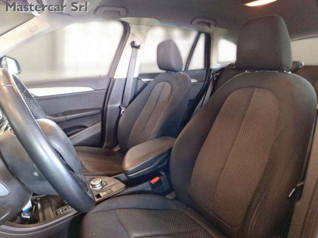 BMW X1 X1 SDRIVE16D BUSINESS ADVANTAGE  - foto 4