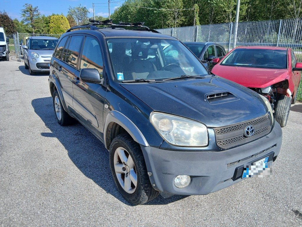 Bild von TOYOTA RAV 4 2.0 Tdi D-4D cat 5 porte del 10/2004 km 312491