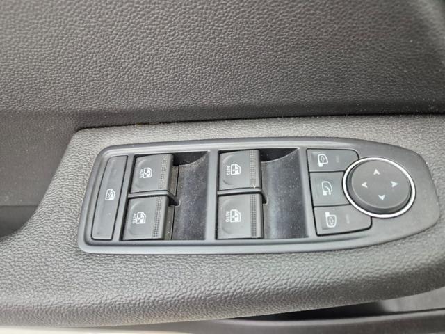 MITSUBISHI COLT 1.0L TURBO 90 CV INVITE - foto 20
