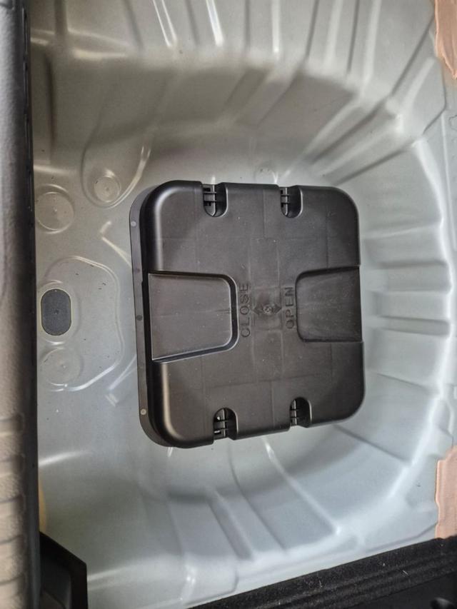 MITSUBISHI COLT 1.0L TURBO 90 CV INVITE - foto 22
