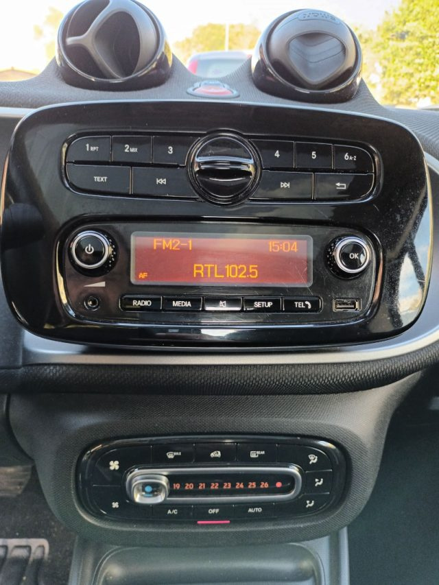 SMART FORTWO 1000 PASSION 52KW AUTOMATICA CER - foto 9
