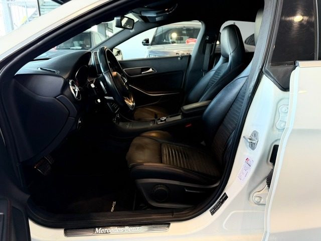 MERCEDES-BENZ CLA D S.W. AUTOMATIC PREMIUM AMG - foto 9