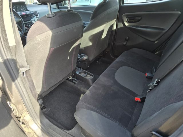 LANCIA YPSILON 1.2 69 CV 5 PORTE GOLD - foto 8