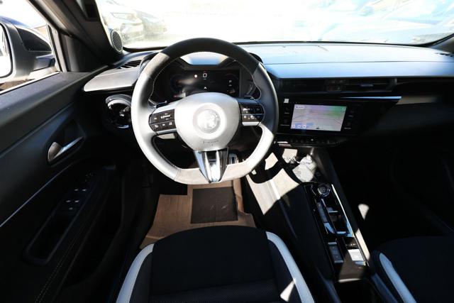 ALFA ROMEO JUNIOR 1.2 145 CV HYBRID EDCT6 Q4 SPORT - foto 6
