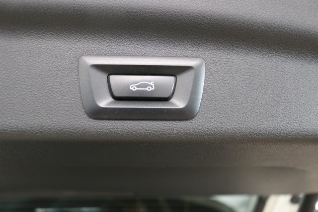 BMW X1 SDRIVE 18D XLINE - foto 17