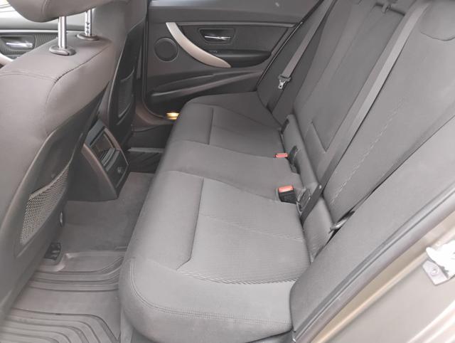 BMW 320 D TOURING BUSINESS ADVANTAGE AUT - foto 13