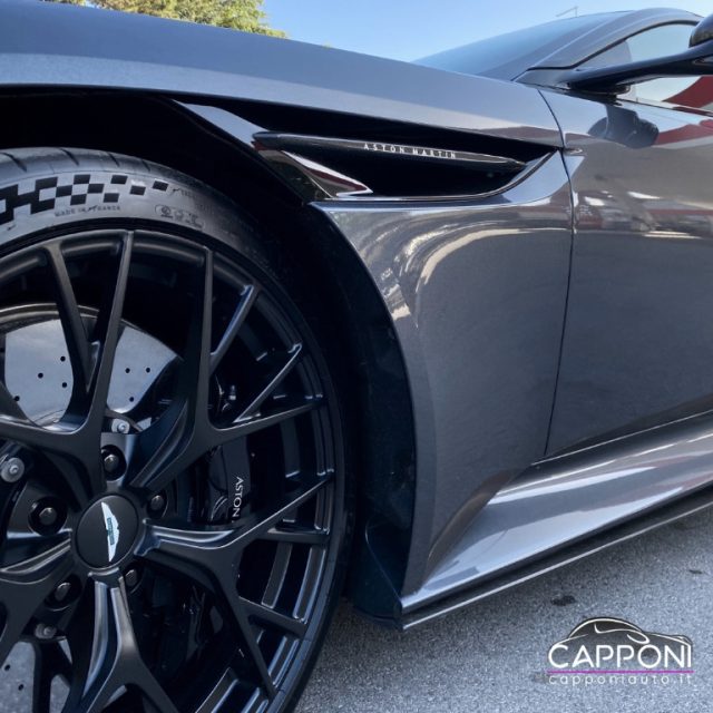 ASTON MARTIN DB12 V8 COUPÉ IVA DEDUCIBILE - foto 3