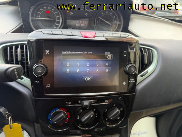 LANCIA YPSILON 1.0 FIREFLY 5 PORTE S&S HYBRID G - foto 24