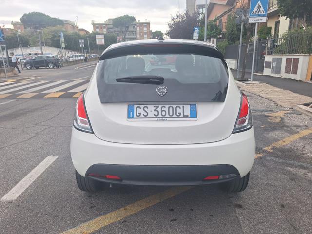 LANCIA YPSILON 1.0 FIREFLY 70CV HYBRID ORO - KM - foto 5