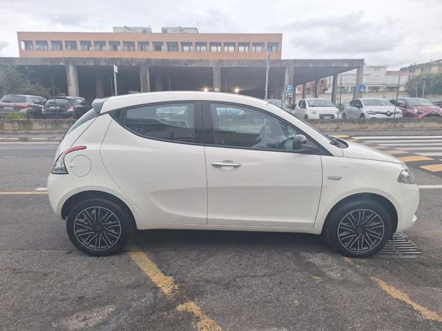 LANCIA YPSILON 1.0 FIREFLY 70CV HYBRID ORO - KM - foto 9