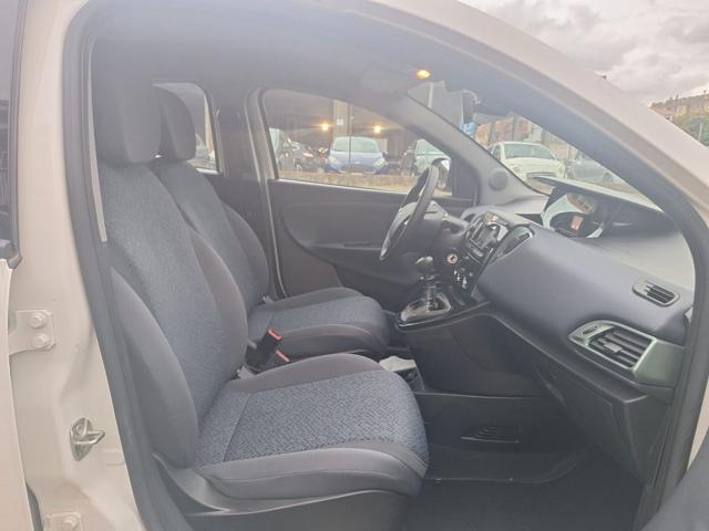 LANCIA YPSILON 1.0 FIREFLY 70CV HYBRID ORO - KM - foto 18