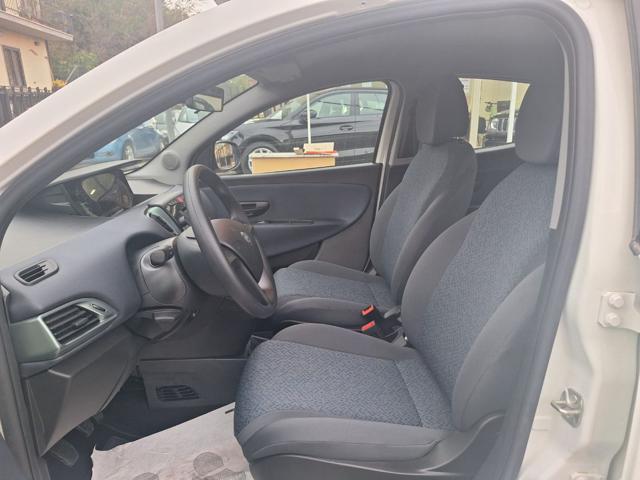 LANCIA YPSILON 1.0 FIREFLY 70CV HYBRID ORO - KM - foto 17
